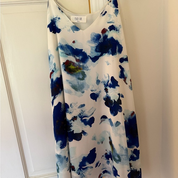 Peach Love California Blue Floral Midi Dress - Picture 1 of 2